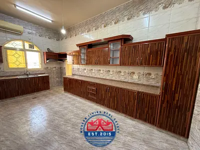 Spacious 3 Bedroom Hall Majlis Maid room in Al Shamkha