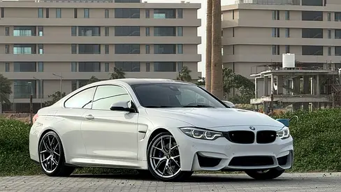 2018 BMW M4 缩略图 3