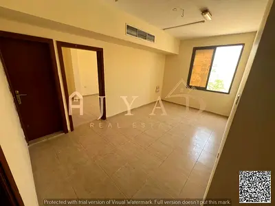 🏡 شقة للإيجار السنوي في عجمان – النعيمية 2  فرصة مميزة للسكن في موقع حيوي ومناسب للعائلات، قريب من جميع الخدمات والمرافق الأساسية.  📍 الموقع: النعي