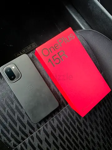 ONEPLUS 15R BLACK 12/256 GLOBAL