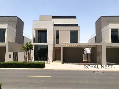 Stand Alone | Roof Top Family Room | Near Amenities
