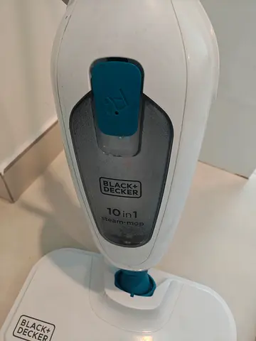 Steam mop black and decker