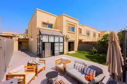 √Upgraded to 5BR | Corner Villa | Private Garden√
