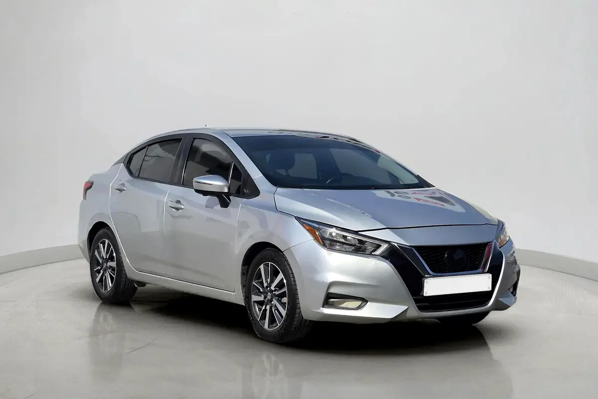 Nissan Sunny 2022 — photo 1 of 15