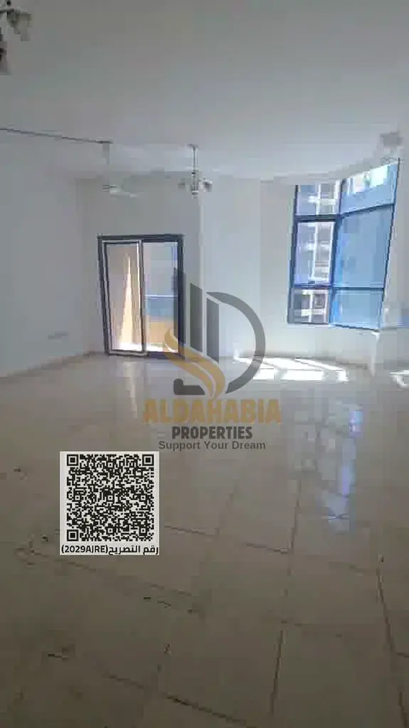 🏠 شقة للإيجار السنوي – غرفتين وصالة في أبراج الخور، عجمان