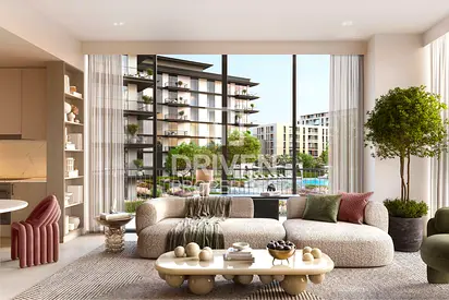 Luxury Waterfront Living | Resale | High Floor