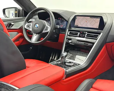 صورة 11 لـ 2020 BMW 8-SERIES