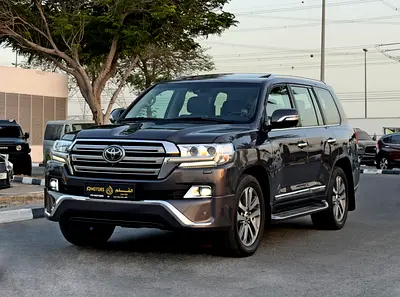 2018 Toyota Land Cruiser VXR 5.7l V8, GCC Specifications