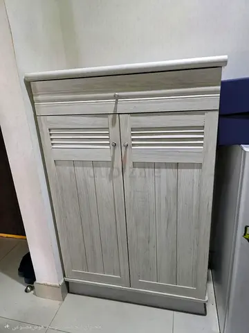 Modern Wooden Shoe Cabinet with Drawer  Ventilated Doors