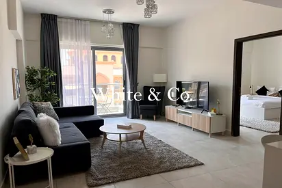 1 Bedroom | Near to Circle Mall | Vacant