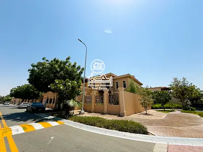 Luxury 4 bed Corner villa for rent in Golf Garden