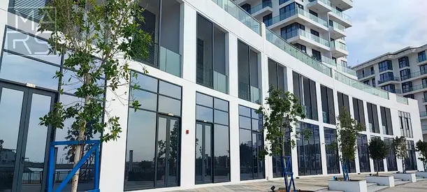 نُعلن بكل فخر عن افتتاح محلات تجارية جديدة في مجمع أجمل مكان في إمارة الشارقة، وتحديدًا في منطقة الحمرية، ليكون وجهة استثنائية تجمع بين الفخامة والطبي