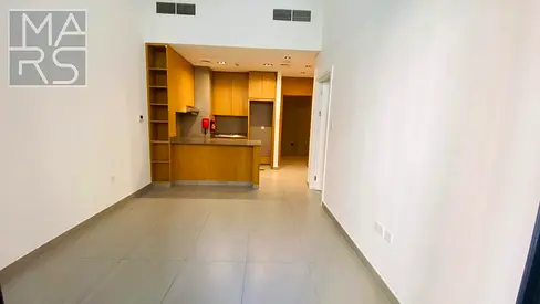 🏡 شقة مشرقة وعصرية بغرفة نوم واحدة مطلة على حديقة خضراء