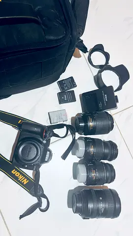 Nikon DSLR D5300 with two Zoom lenses