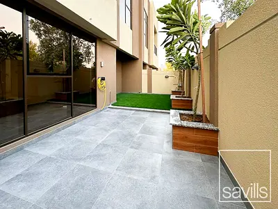 Single Row | Large Layout | Near Els Golf Club