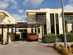 Premium Townhouse | Park Access | Private Garden