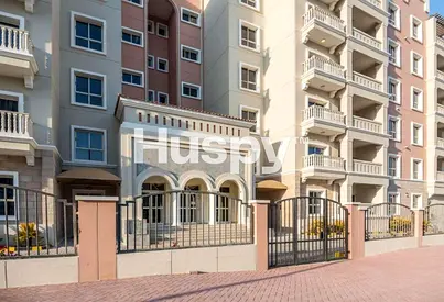 Vacant On Transfer I Well Maintained I With Maids