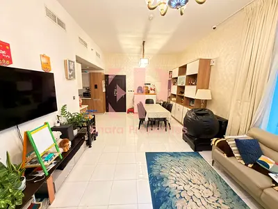 High Floor | Villa View | Close to Metro