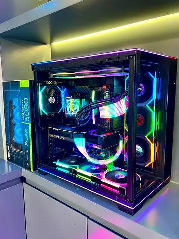 Brand new, Ryzen 9 9950X3D, RTX 5080, 48 GB ram, 1 year warranty! High end gaming / rendering pc.