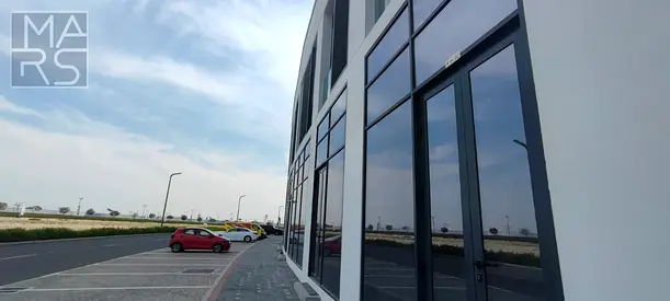 Prime opportunity to rent commercial shops in Ajmal Makan, one of Sharjah’s most vibrant waterfront destinations.