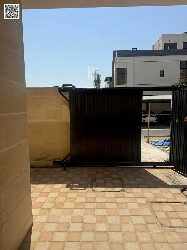 gallery-image