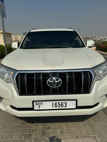 Toyota Prado GXR 2023 GCC Specs - Pristine Condition