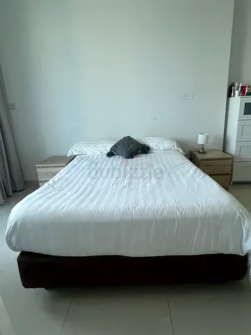 Queen sized bed with mattress