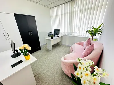 Premium Office for rent | Free Utilities| Direct from Owner