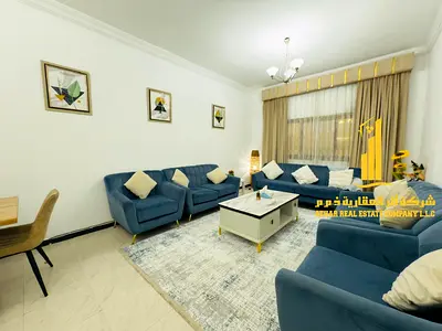 شقة فاخره غرفتين وصالة مع بلكونه. للإيجار الشهري.عجمان الراشديه 3. مفروشه بالكامل، الايجار يشمل الفواتير والإنترنت وموقف