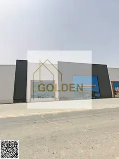 Brand new warehouse and showroom with huge spaces and modern specifications for rent in Umm Al Thu&#