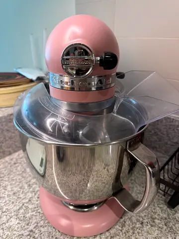 Kitchenaid mixer pink