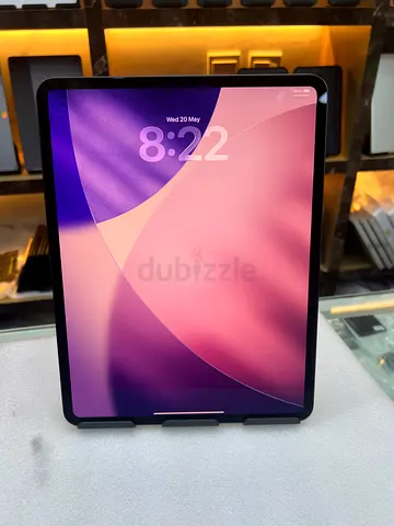 Ipad pro 13 inch m4 2tb a+ condition fresh pcs