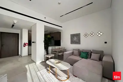 Spacious Apartment | Modern Lay out