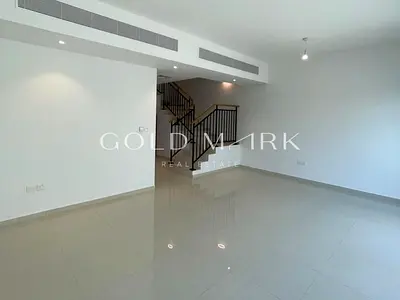 3Bed TH | Brand New | Roof Access | B2B | Vacant