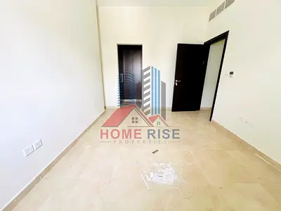 Luxurious & Spacious 2Bhk || Balcony || Parking Free || Close to Nahda Park || Only 53k