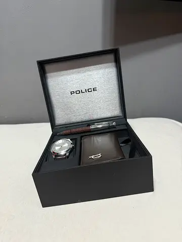Police mens watch set with brown leather strap, wallet and pen