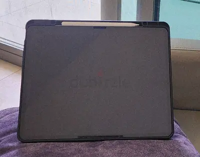 Apple iPad Air 13” M2 (128GB) + Apple Pencil – Like New ✨ with dual case