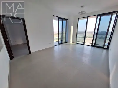 Apartment for Rent in Sharjah – Al Hamriyah Waterfront Community