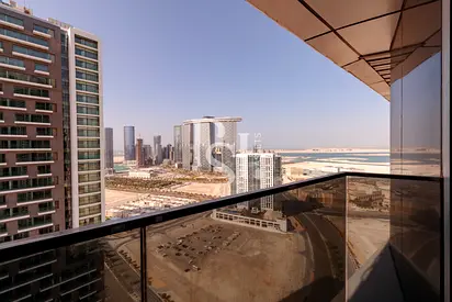 Maid Room | High Floor | Sea View