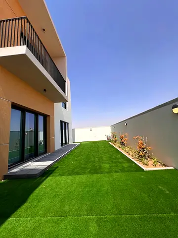For luxury - 4 bedrooms, maid's room, 2 private parking spaces, swimming pool, women's gym, men's g
