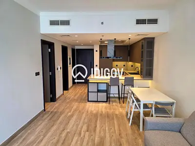 1BR Plus Study | Pool View | Flexible Cheques