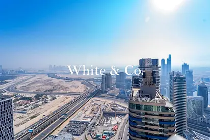 Negotiable | Vida Specialst | High floor