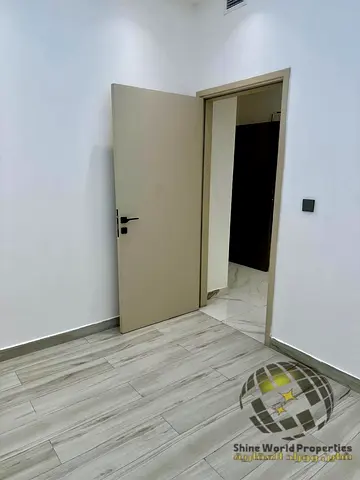 Big Size| Study room| luxury apartment