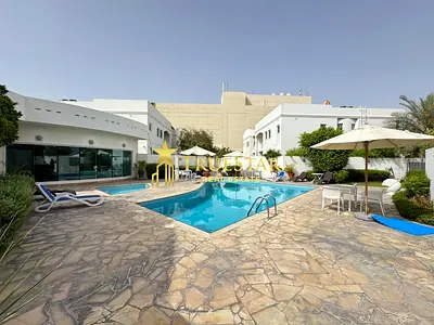 WELL MAINTAINED VILLA 5BR+MAIDS GARDEN SHARED POOL + GYM