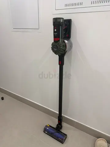 Dyson V8 Black Green Stick Vacuum Cleaner - Lightweight Rechargeable