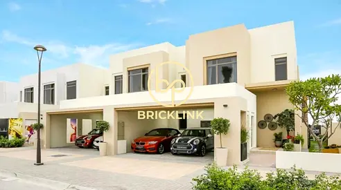 4BR + Maid Townhouse | Vacant | Prime Location | Family Home