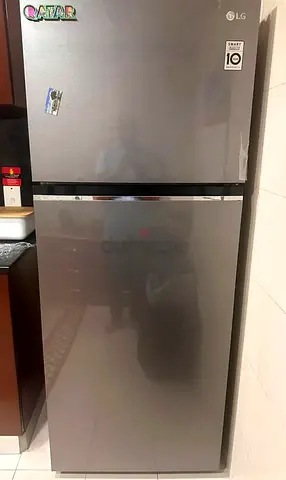 LG Top Freezer Refrigerator - 2 Door, Silver, Good Condition