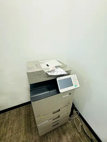 Canon multifunction office copier/printer in good working condition