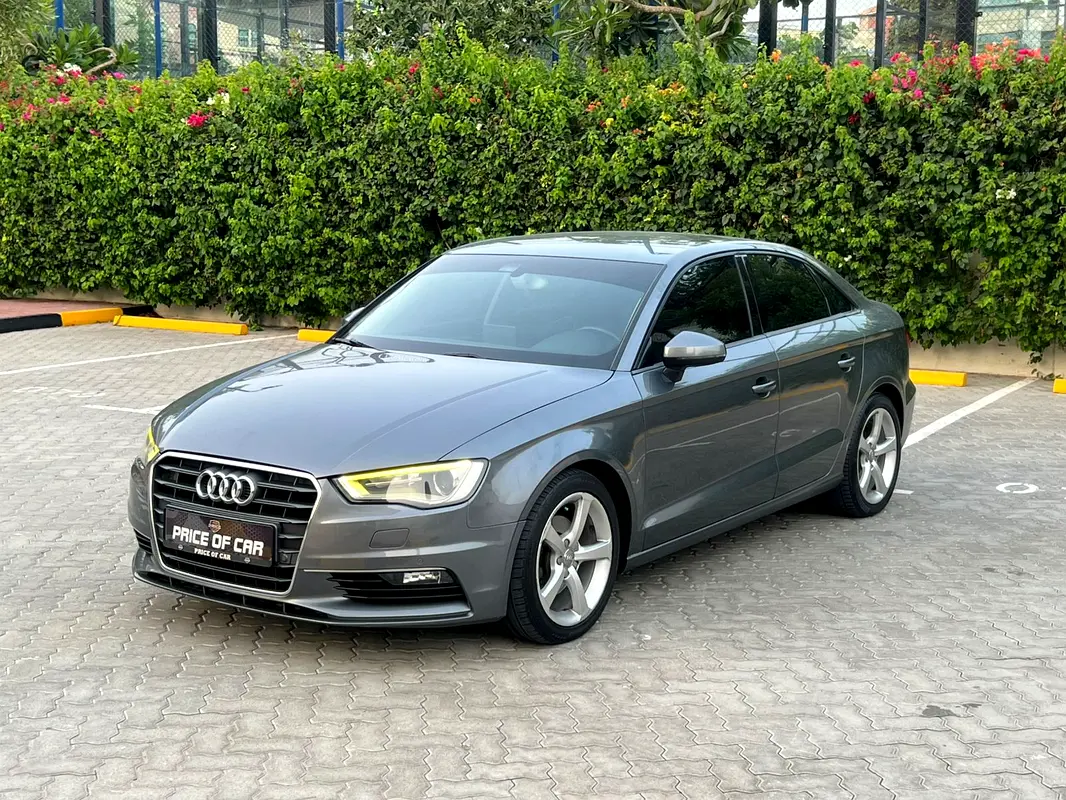 Audi A3 2014 — photo 1 of 16