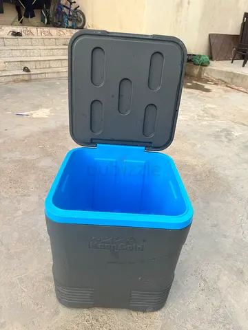 Cooler box for sale